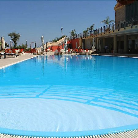 Park Hotel Elizabeth Mariotto Bagian luar foto