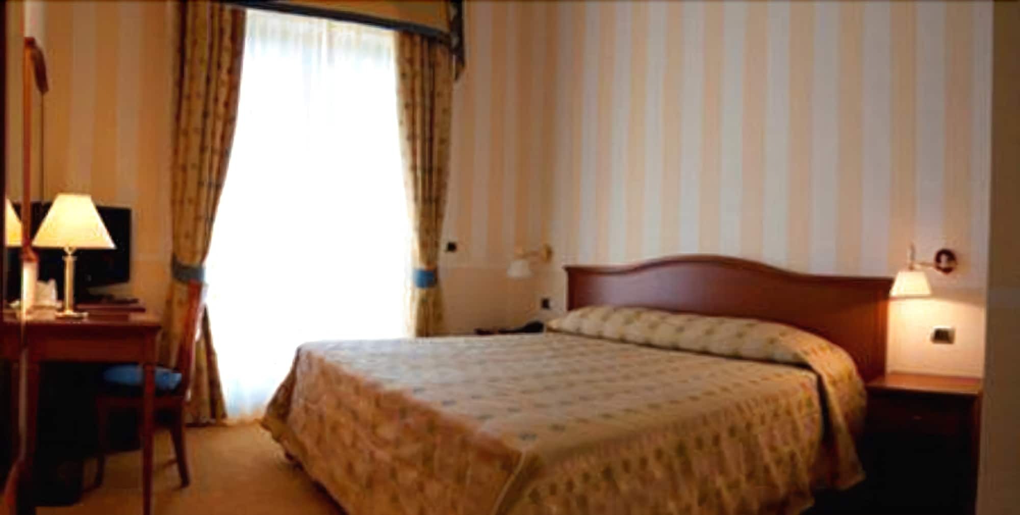 Park Hotel Elizabeth Mariotto Bagian luar foto